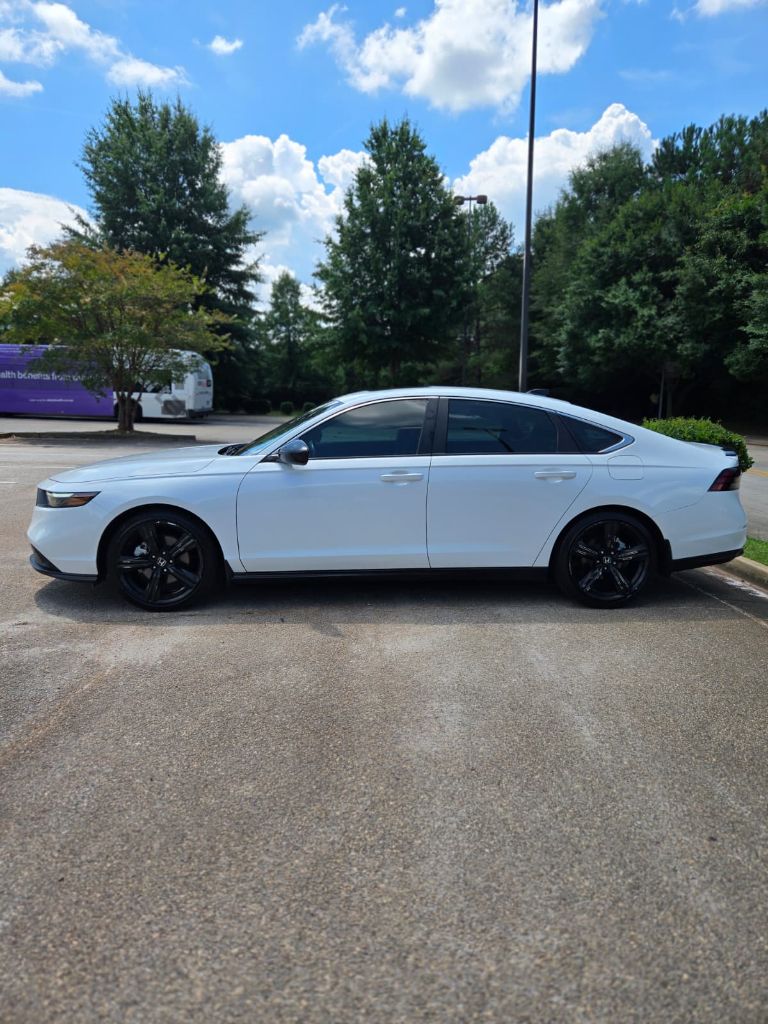 2024 Honda Accord - $23,000
