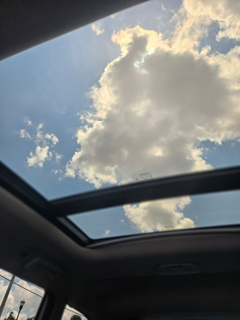 2016 Volvo XC60 - $10,500
