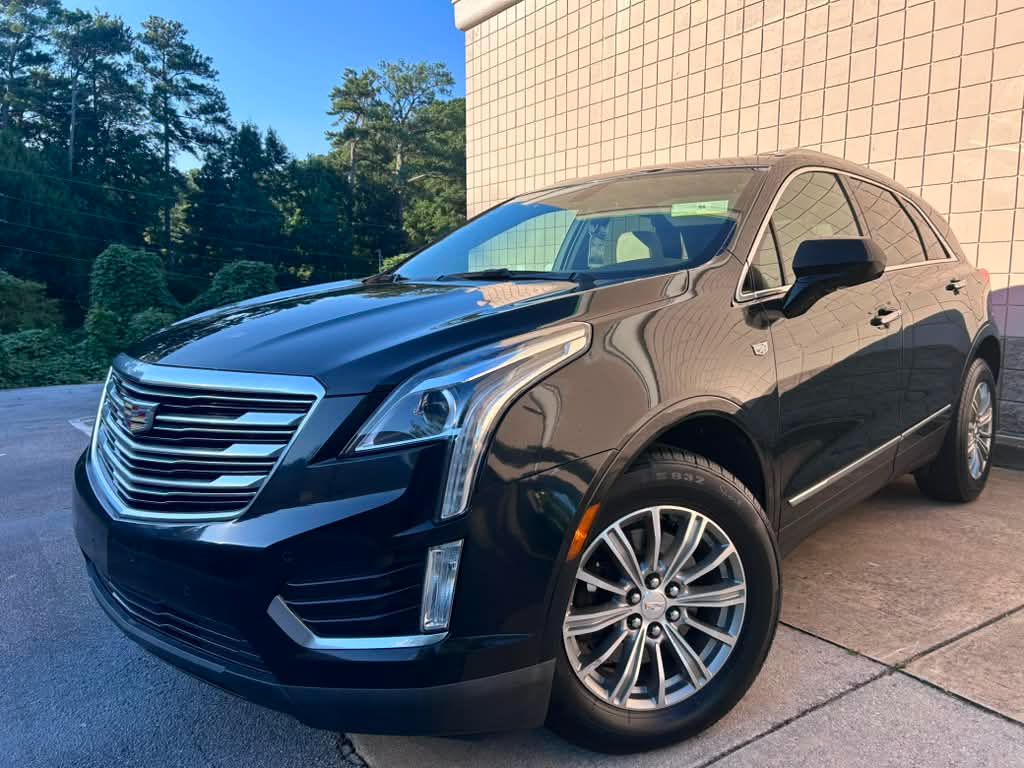 2017 Cadillac XT5 - $13,000