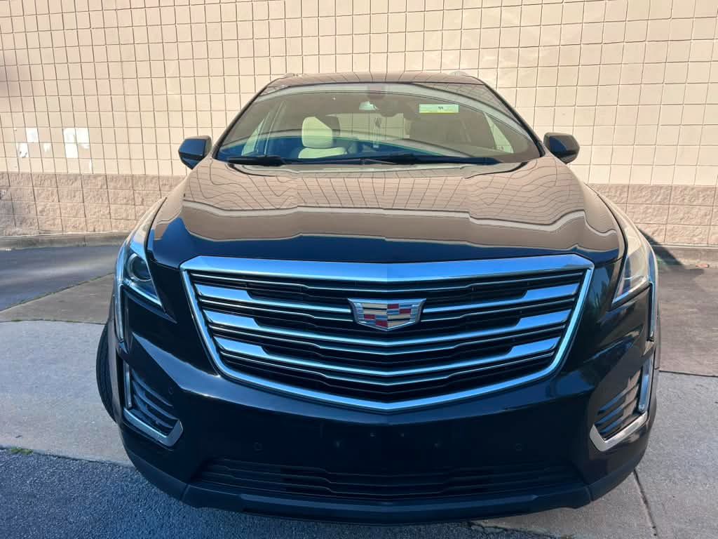 2017 Cadillac XT5 - $13,000