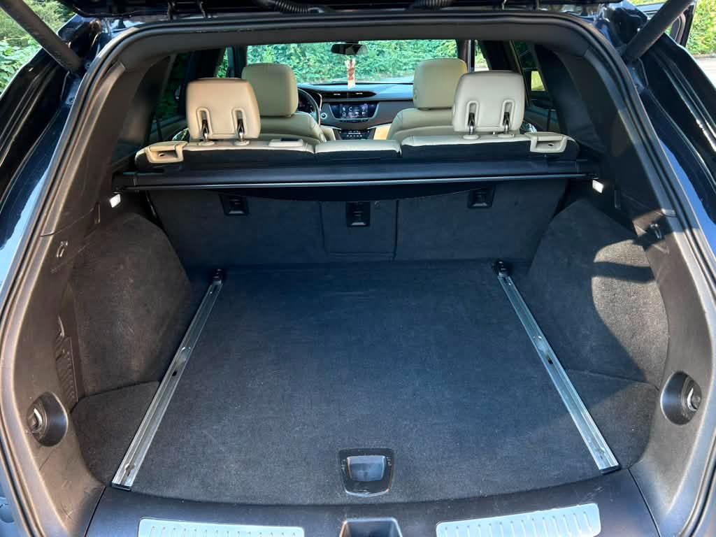 2017 Cadillac XT5 - $13,000