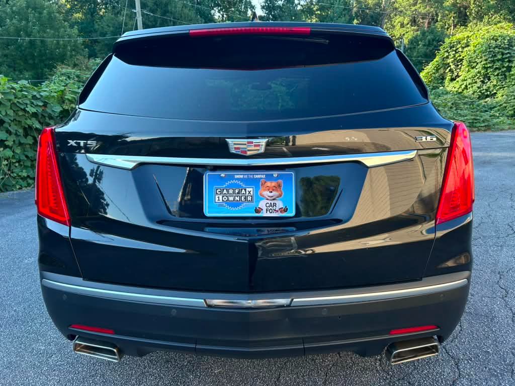 2017 Cadillac XT5 - $13,000