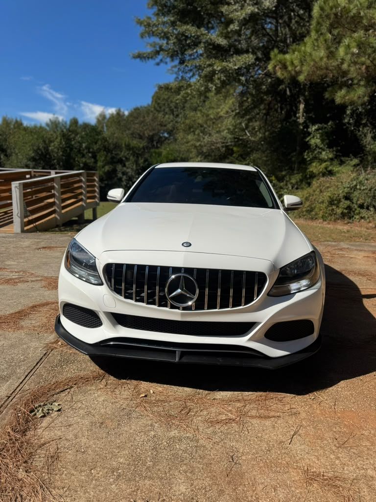2016 Mercedes-Benz C-Class - $10,000