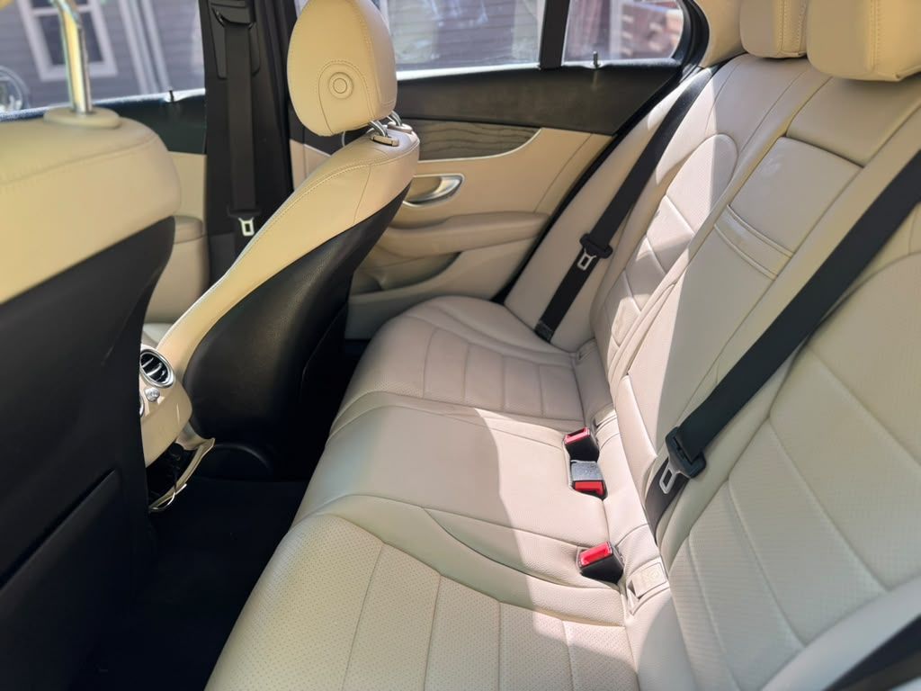 2016 Mercedes-Benz C-Class - $10,000