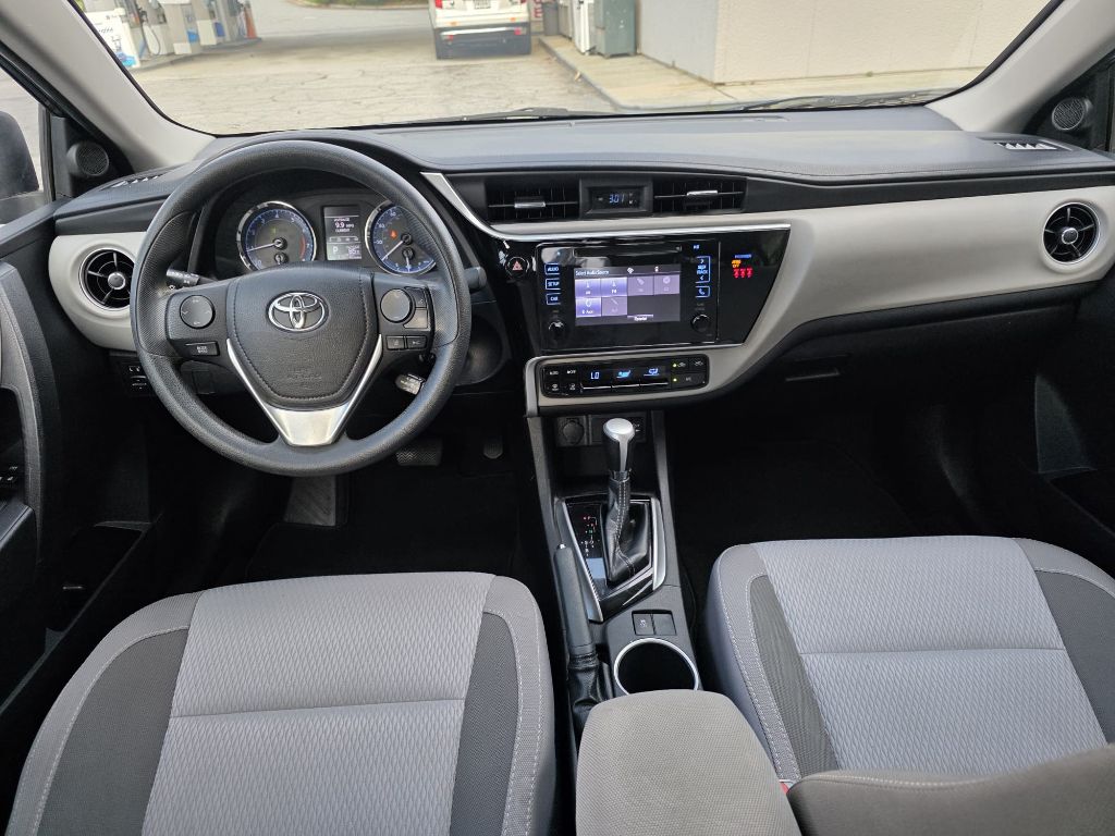 2019 Toyota Corolla - $7,400