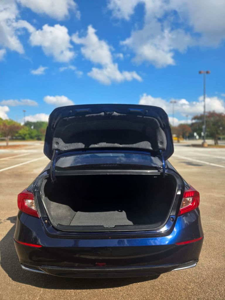 2019 Honda Accord - $14,200