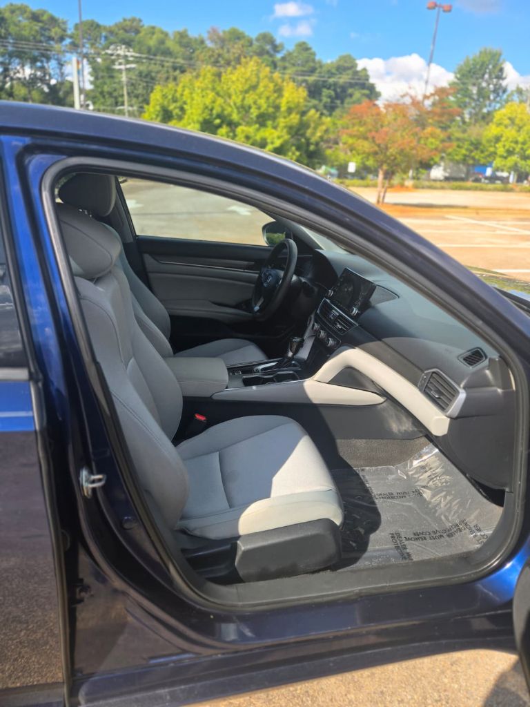 2019 Honda Accord - $14,200