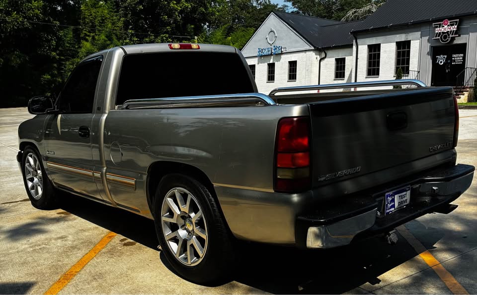 2001 Chevrolet S-10 Pickup - $9,999