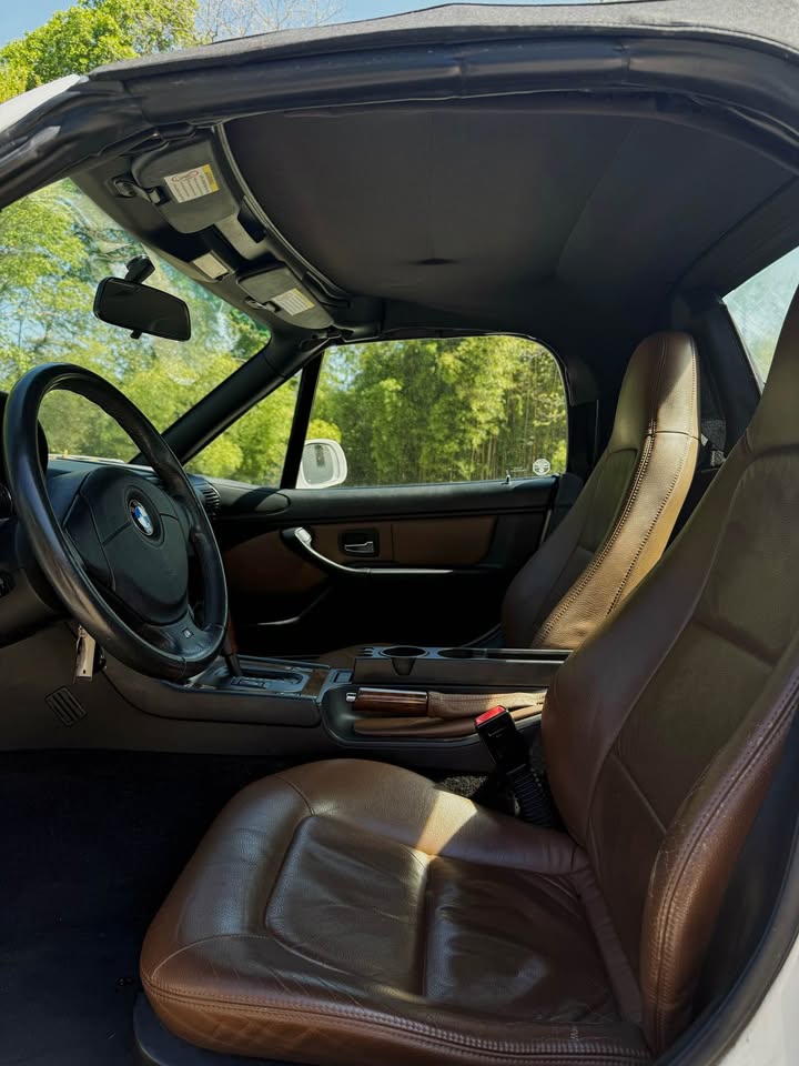 2000 BMW Z3 2.3 photo