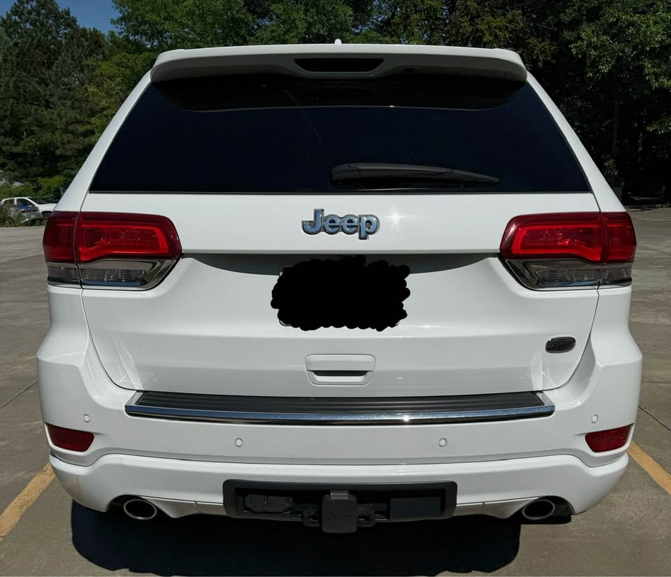 2014 Jeep Grand Cherokee Overland photo