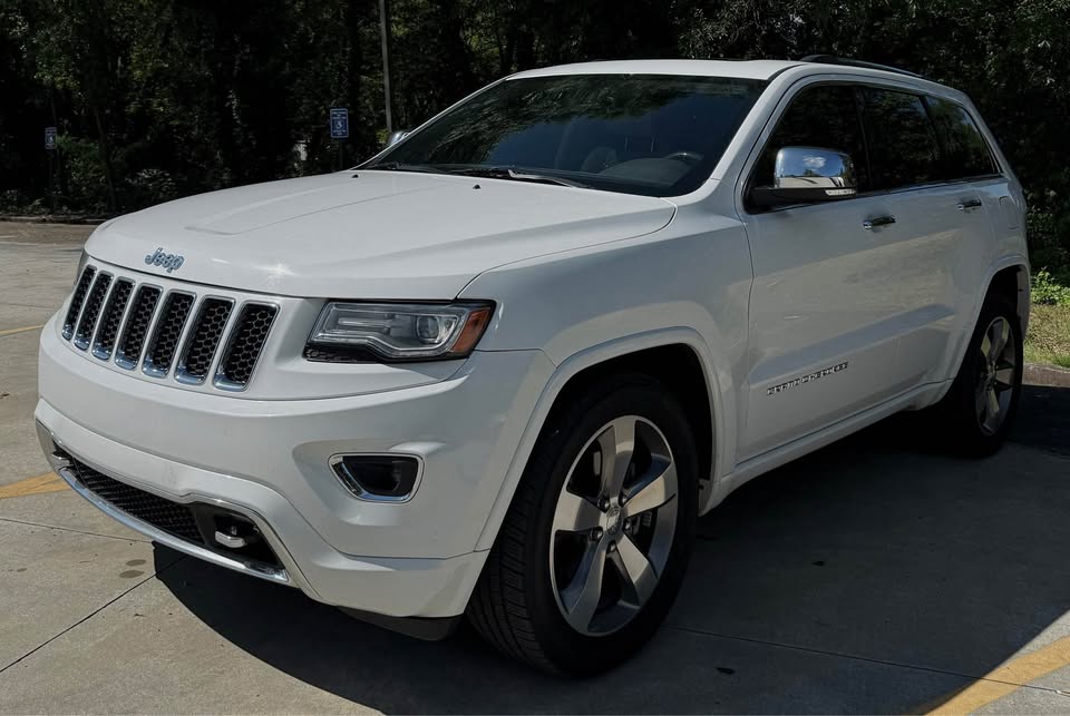 2014 Jeep Grand Cherokee Overland photo