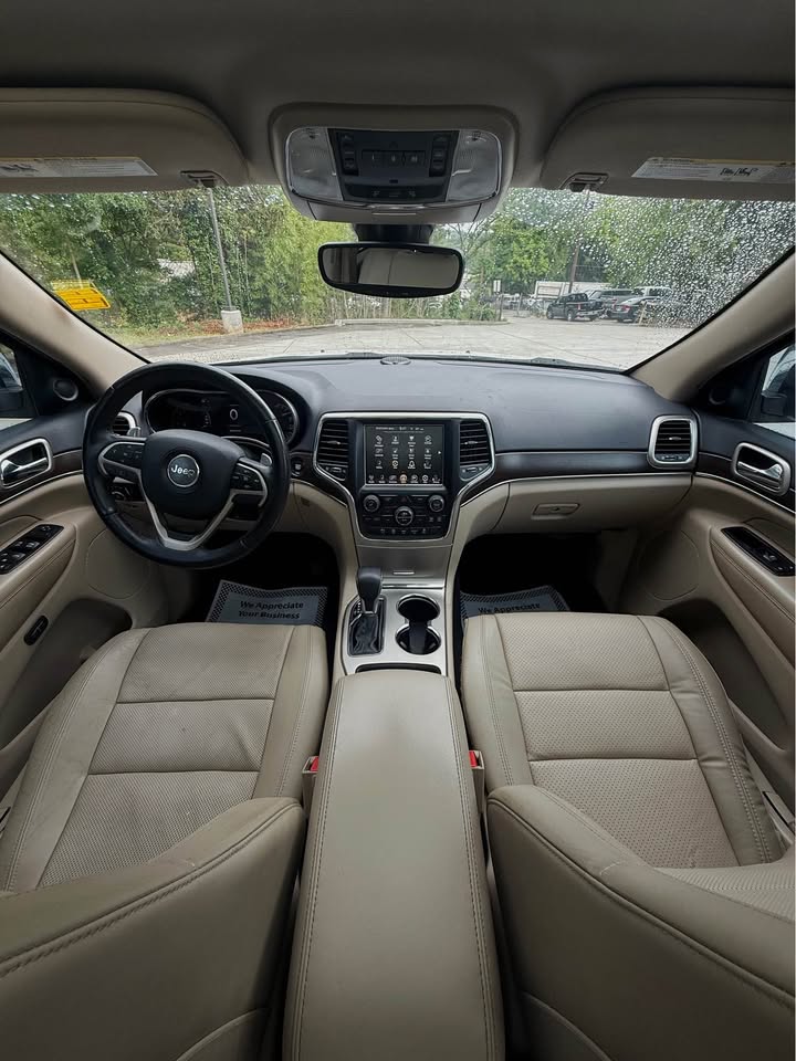 2017 Jeep Grand Cherokee Limited photo