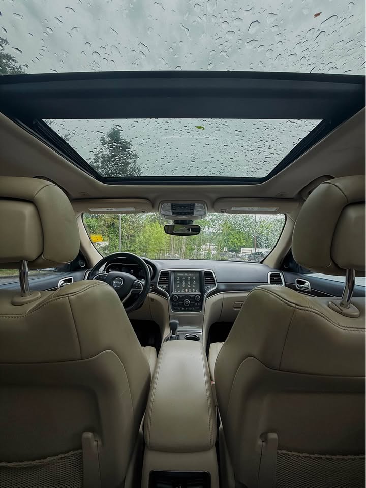 2017 Jeep Grand Cherokee Limited photo