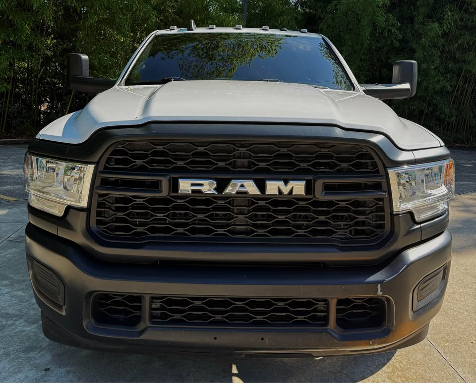 2021 RAM 3500 Tradesman photo