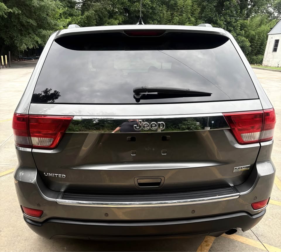 2011 Jeep Cherokee - $5,500
