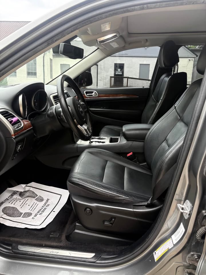 2011 Jeep Cherokee - $5,500