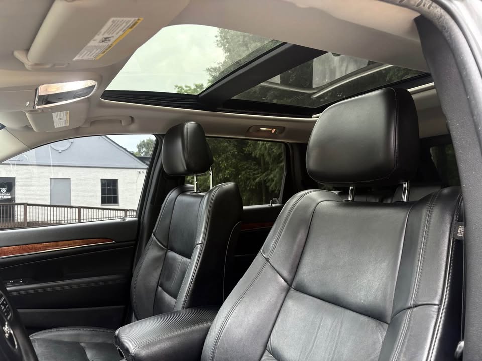2011 Jeep Cherokee - $5,500