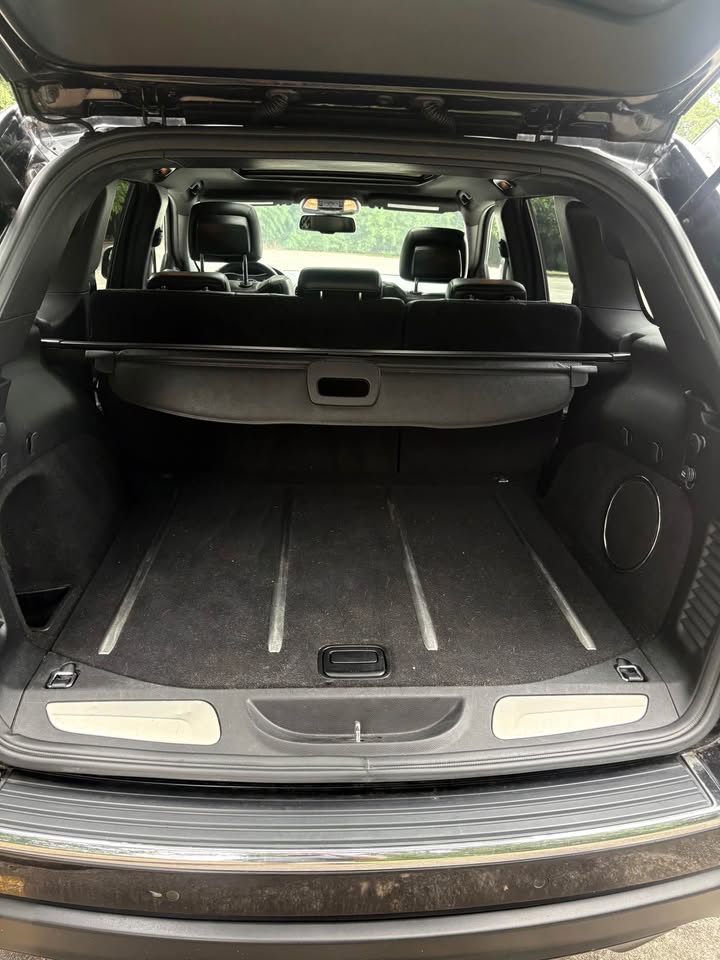 2015 Jeep Cherokee - $12,999