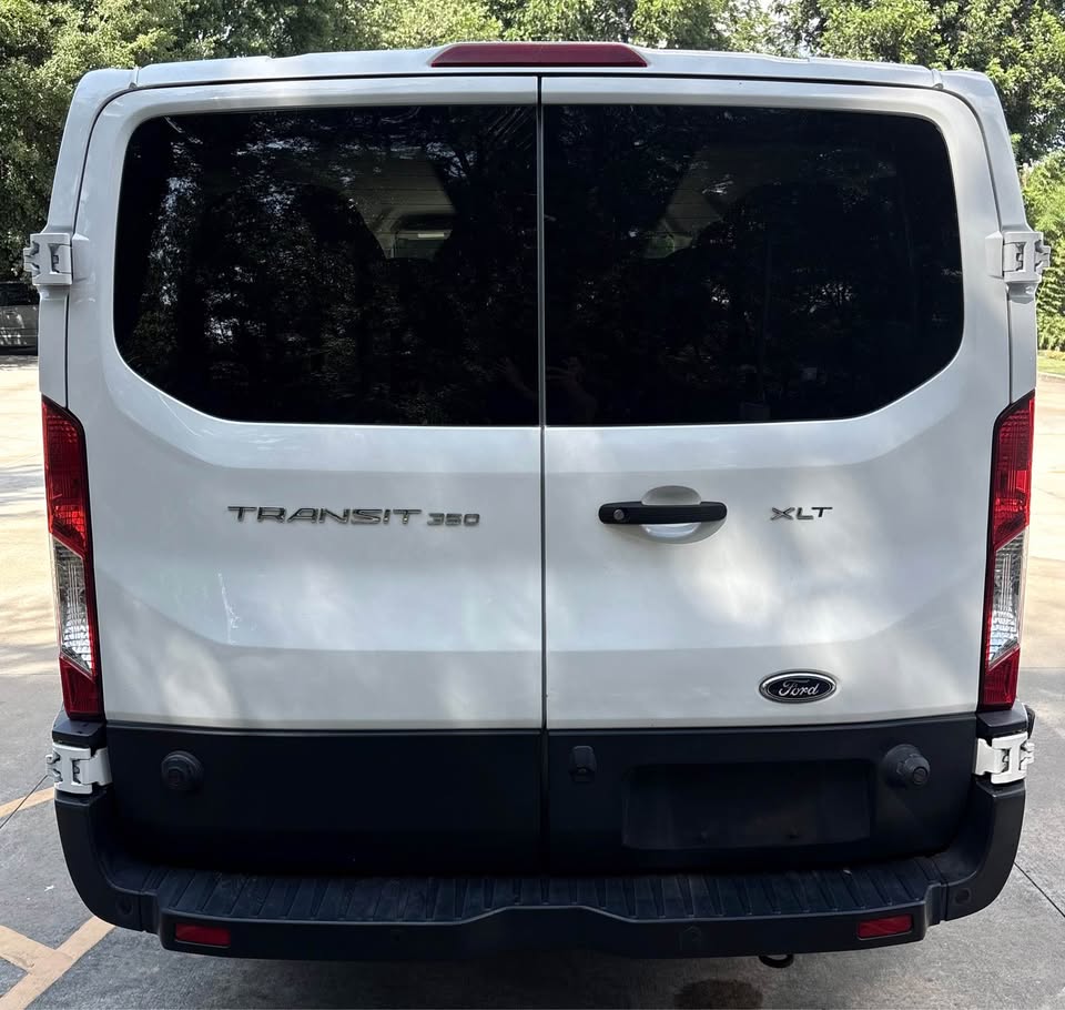 2019 Ford Transit - $18,500