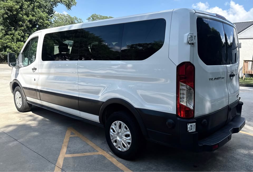 2019 Ford Transit - $18,500