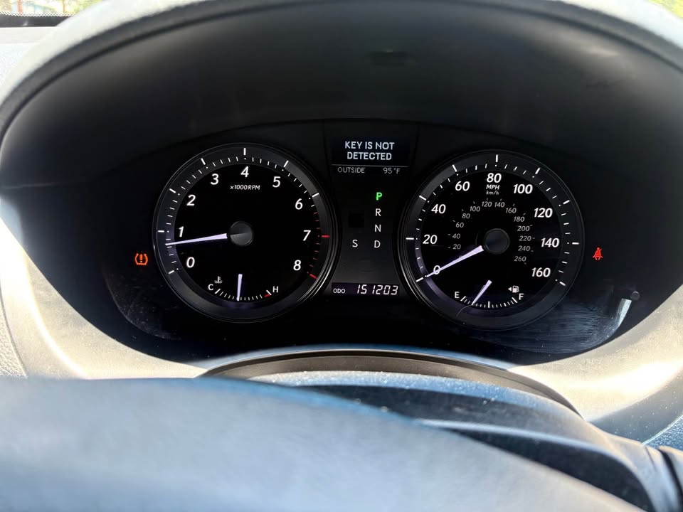 2010 Lexus ES - $8,600