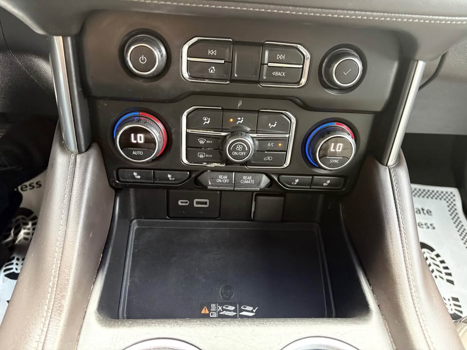 2021 Chevrolet Tahoe - $32,999