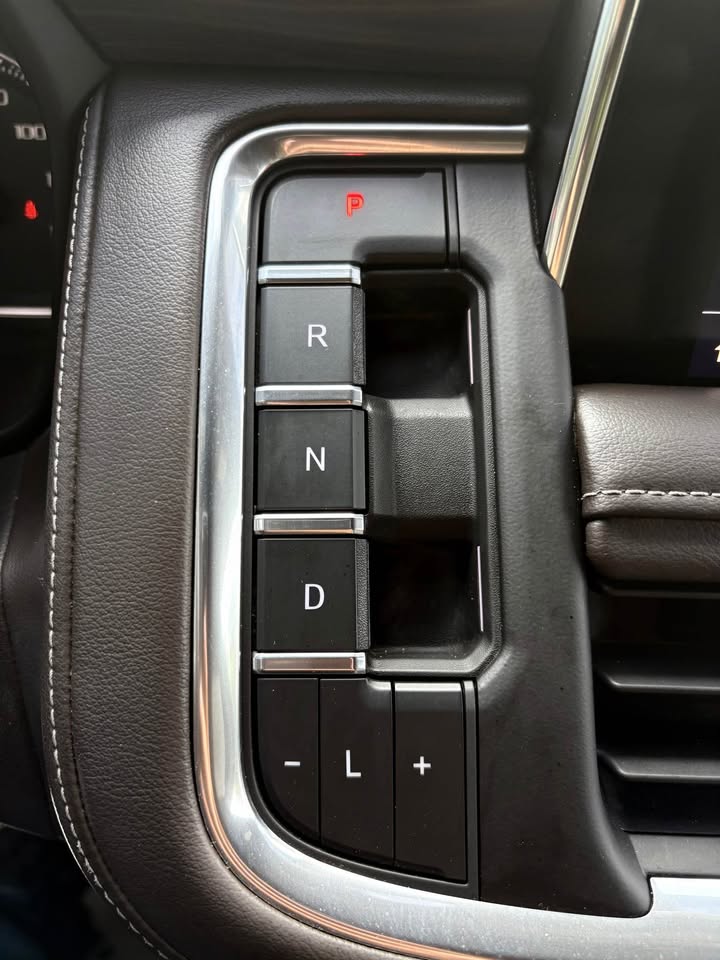 2021 Chevrolet Tahoe - $32,999