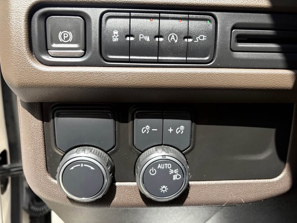 2021 Chevrolet Tahoe - $32,999