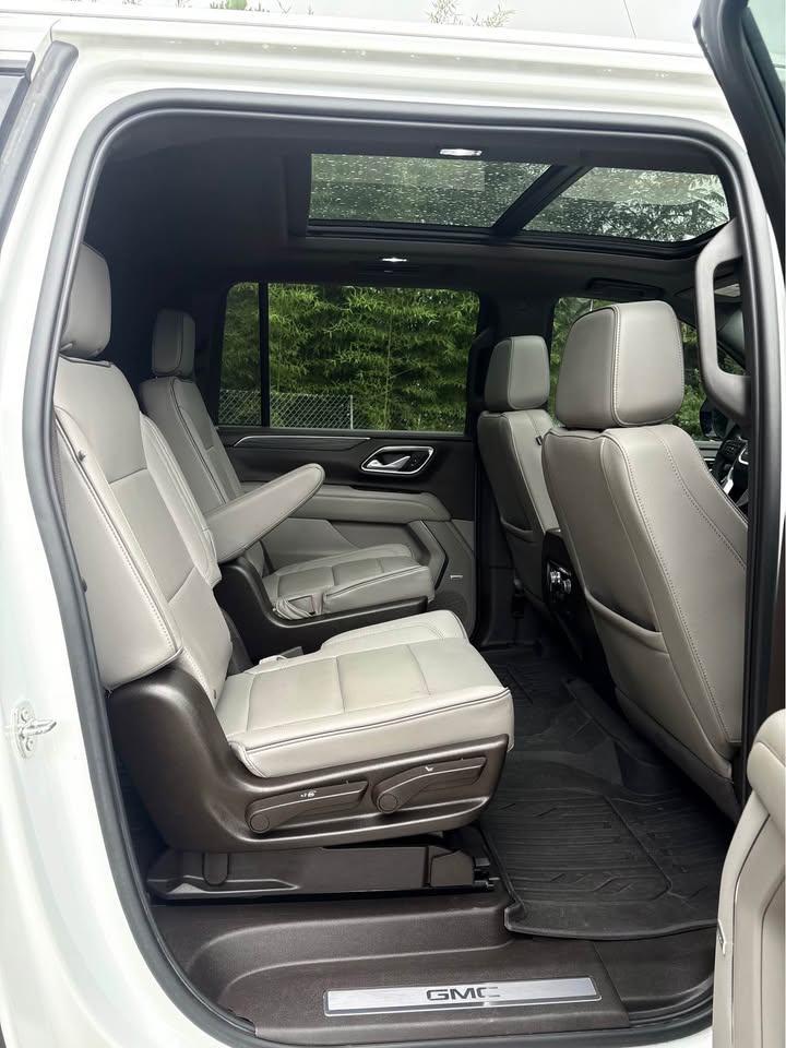 2023 GMC Yukon - $35,400