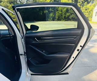 2021 Honda Accord - $17,999