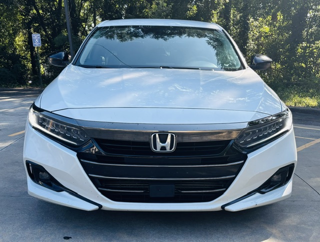 2021 Honda Accord - $17,999