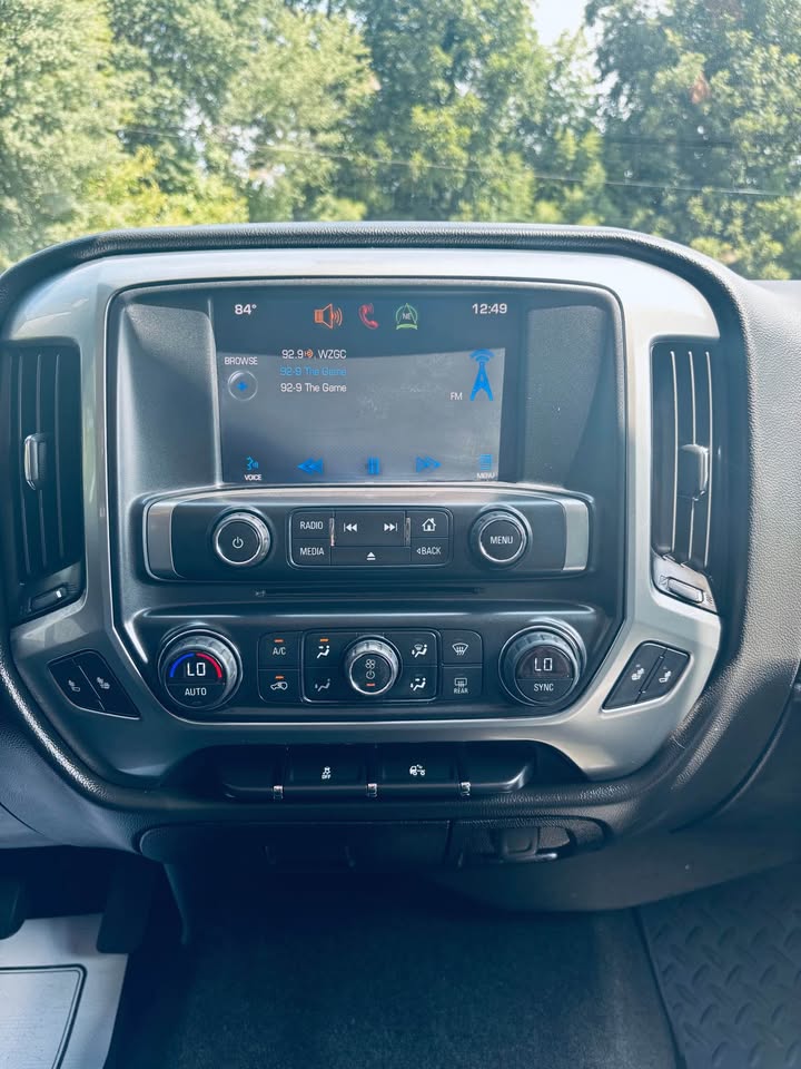 2014 Chevrolet Silverado - $13,500