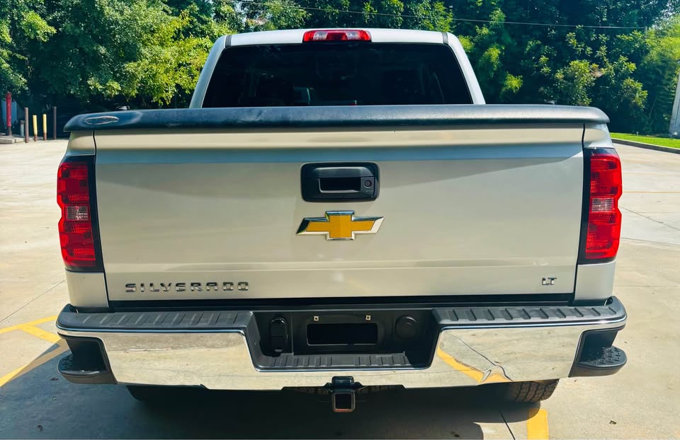2014 Chevrolet Silverado - $13,500
