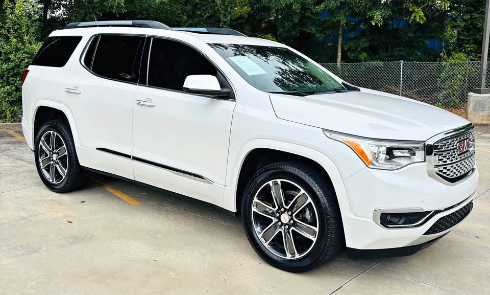 2019 GMC Acadia - $12,999