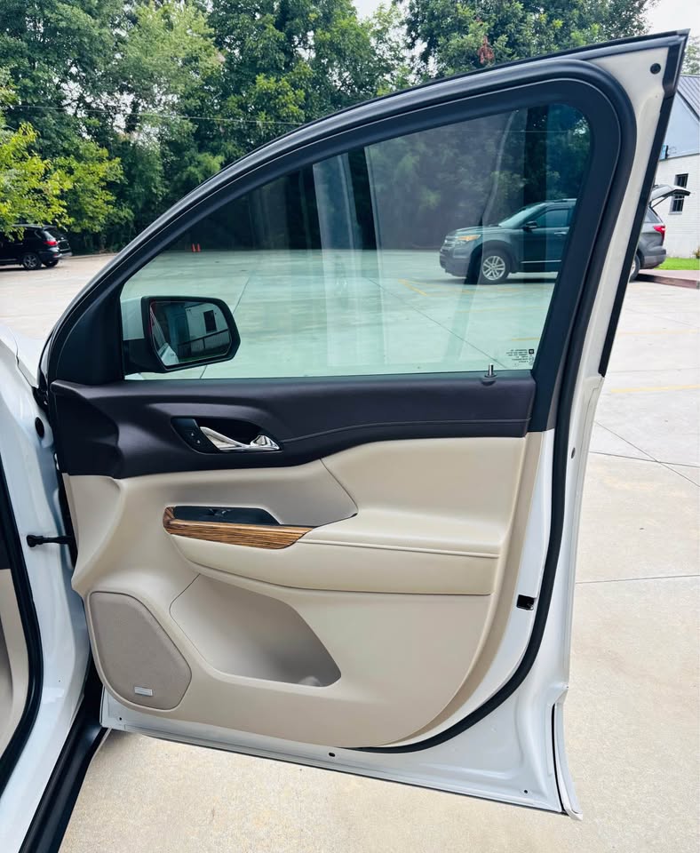 2019 GMC Acadia - $12,999