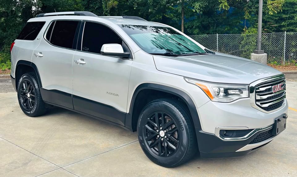 2018 GMC Acadia - $9,999