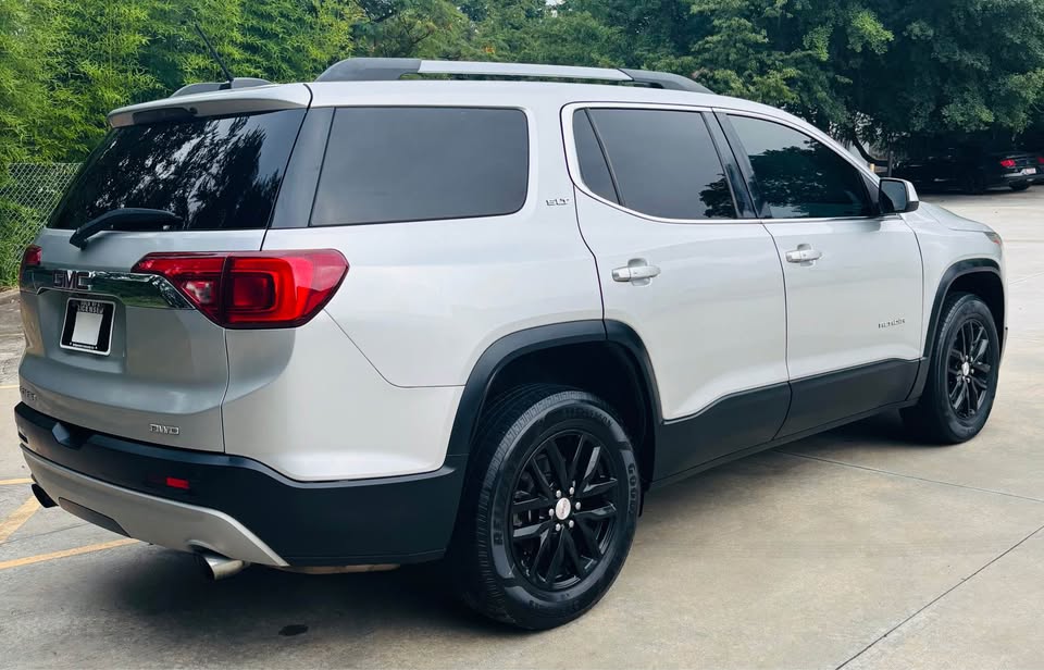 2018 GMC Acadia - $9,999