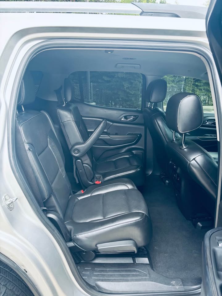 2018 GMC Acadia - $9,999