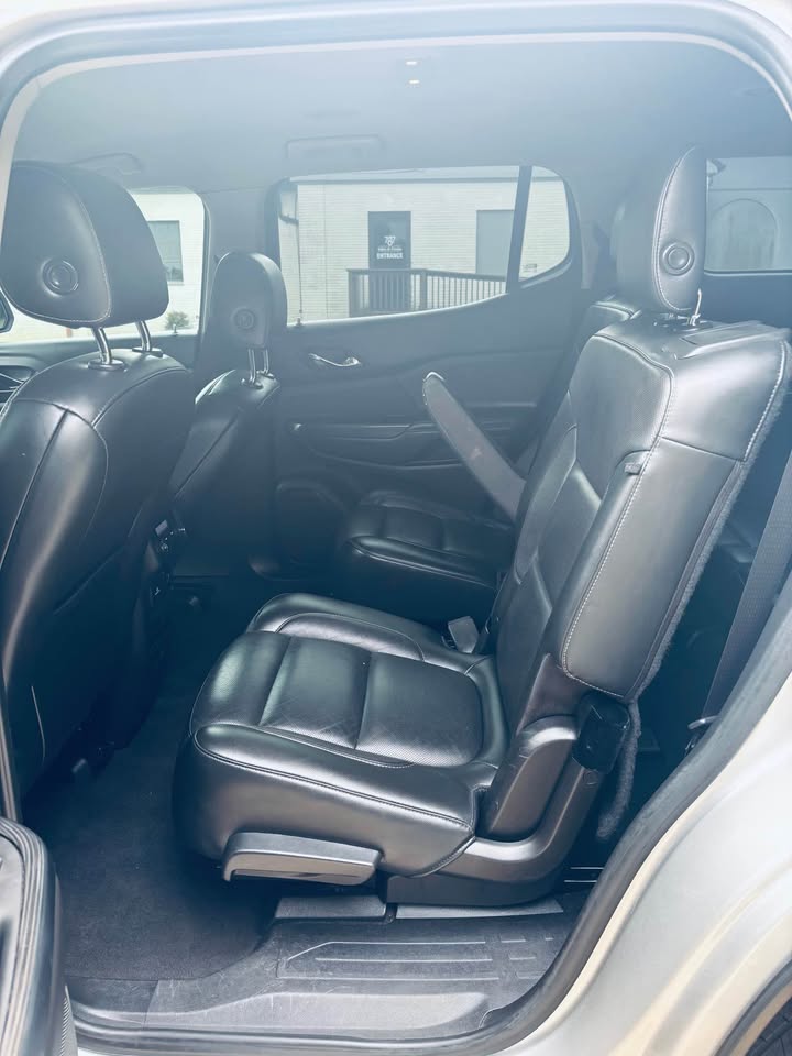 2018 GMC Acadia - $9,999