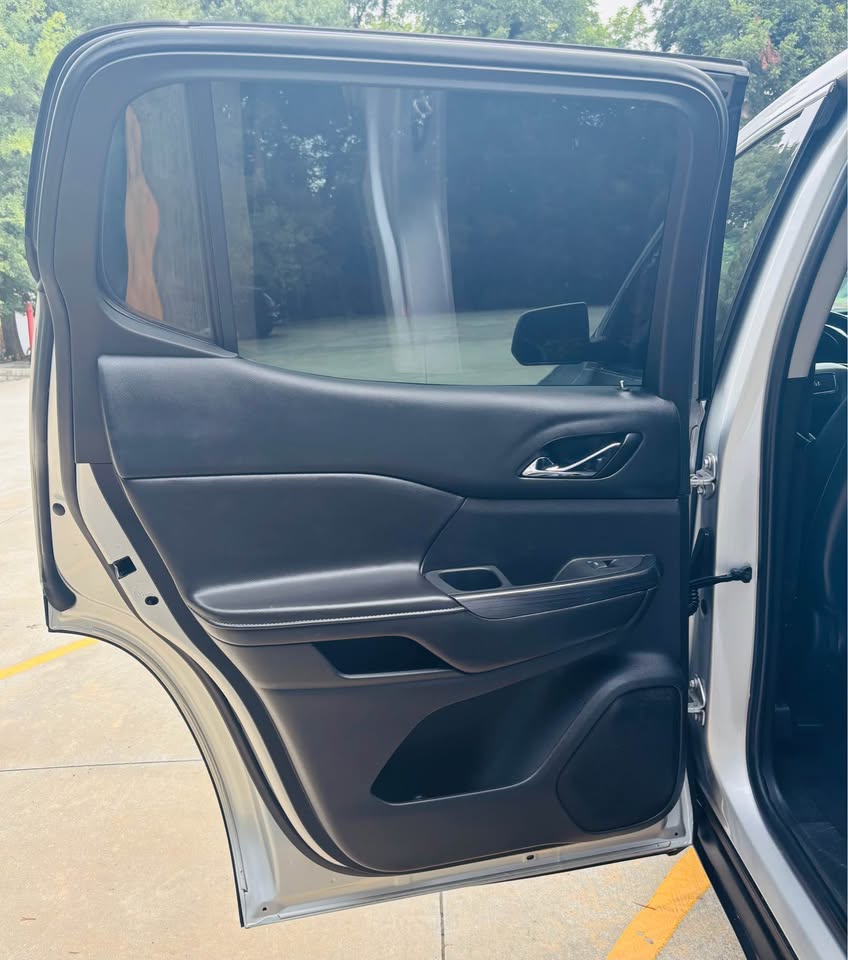 2018 GMC Acadia - $9,999