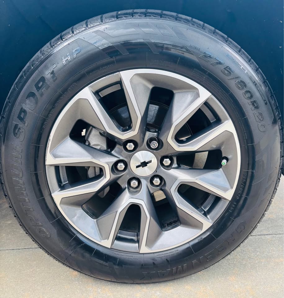 2020 Chevrolet Silverado - $21,999