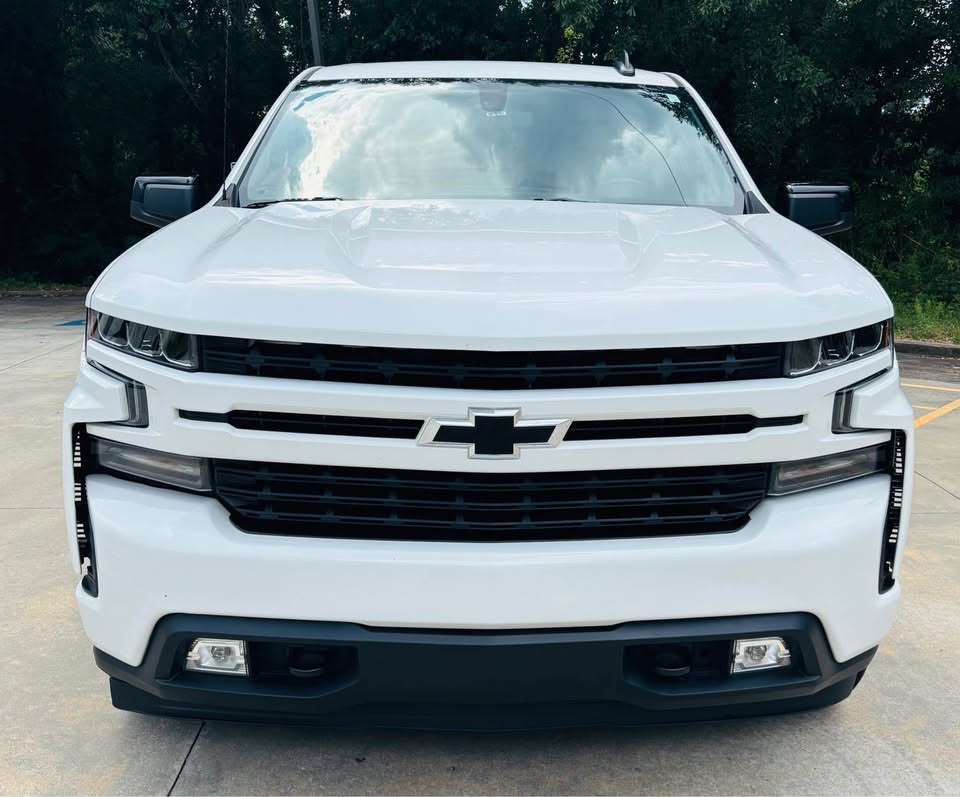 2020 Chevrolet Silverado - $21,999