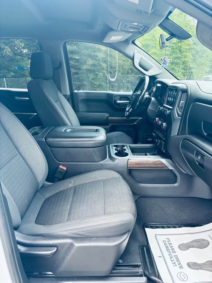 2020 Chevrolet Silverado - $21,999