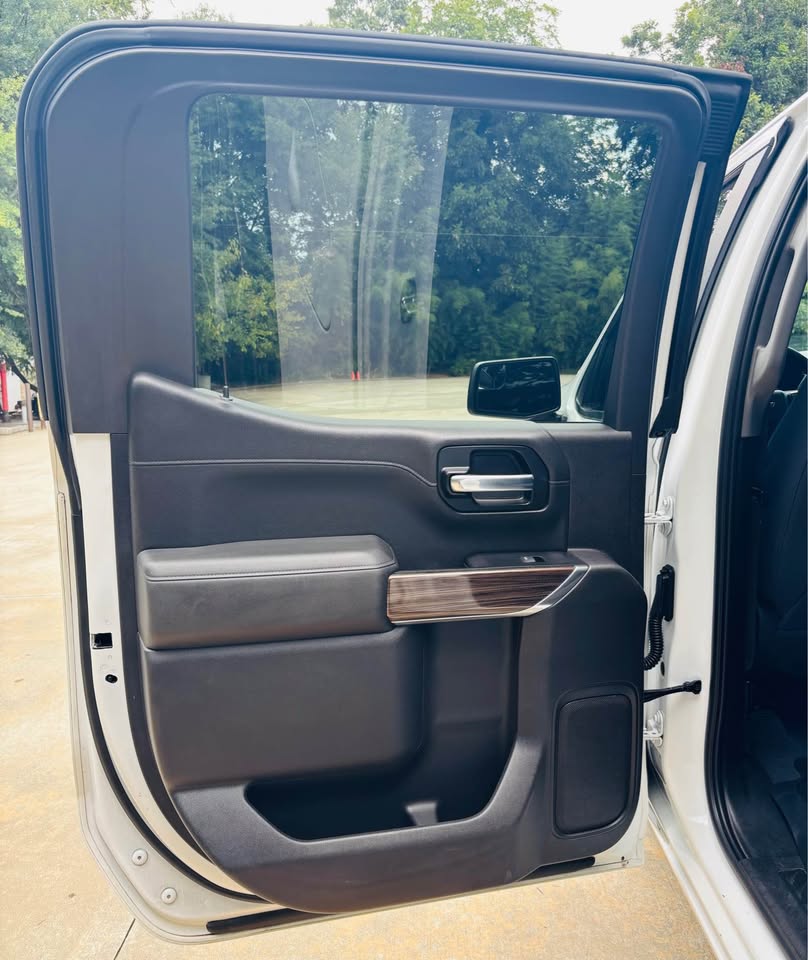 2020 Chevrolet Silverado - $21,999