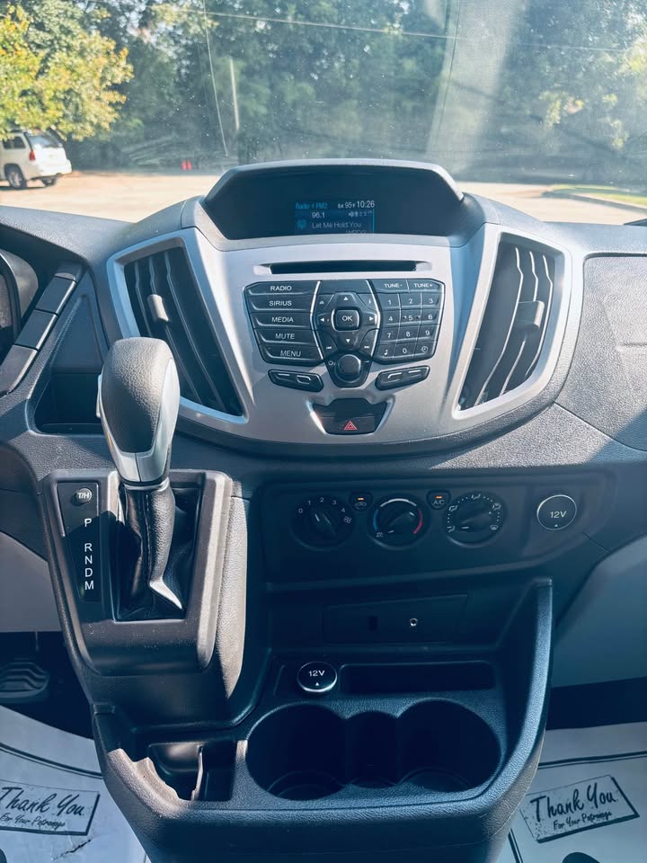 2016 Ford Transit - $14,999