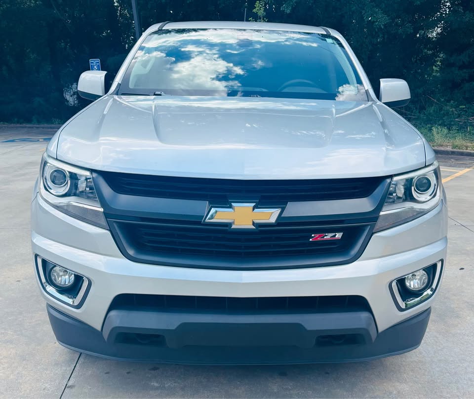 2016 Chevrolet Colorado - $14,999