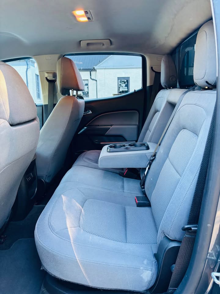 2016 Chevrolet Colorado - $11,999