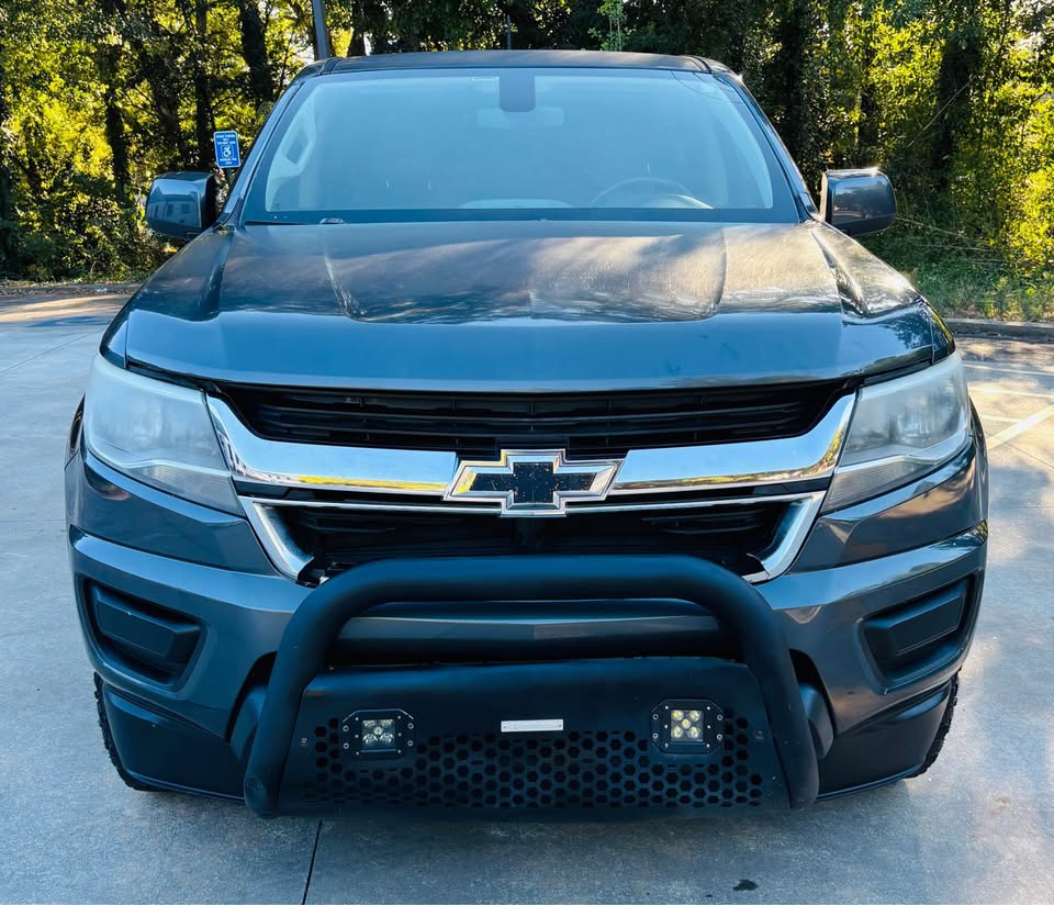 2016 Chevrolet Colorado - $11,999