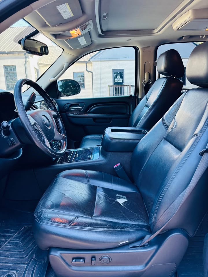 2012 GMC Yukon - $7,495