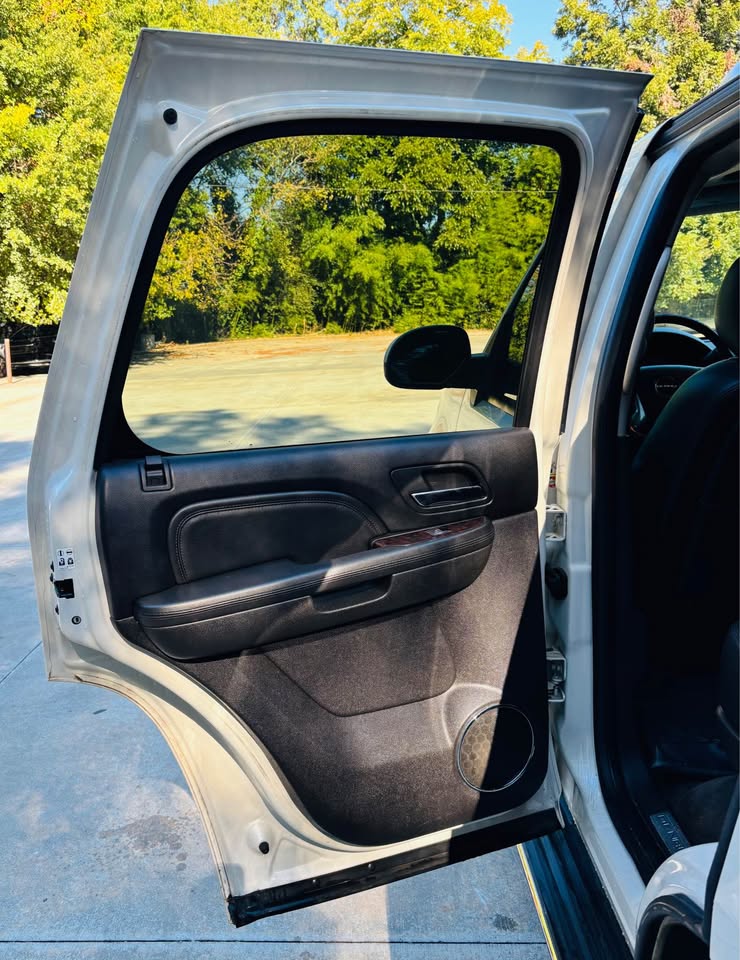 2012 GMC Yukon - $7,495